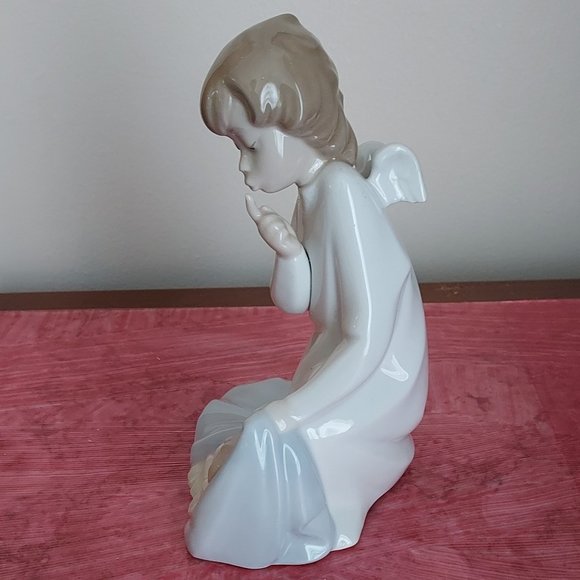 LLADRO Guardian Angel with Baby Jesus #635 - Picture 4 of 16